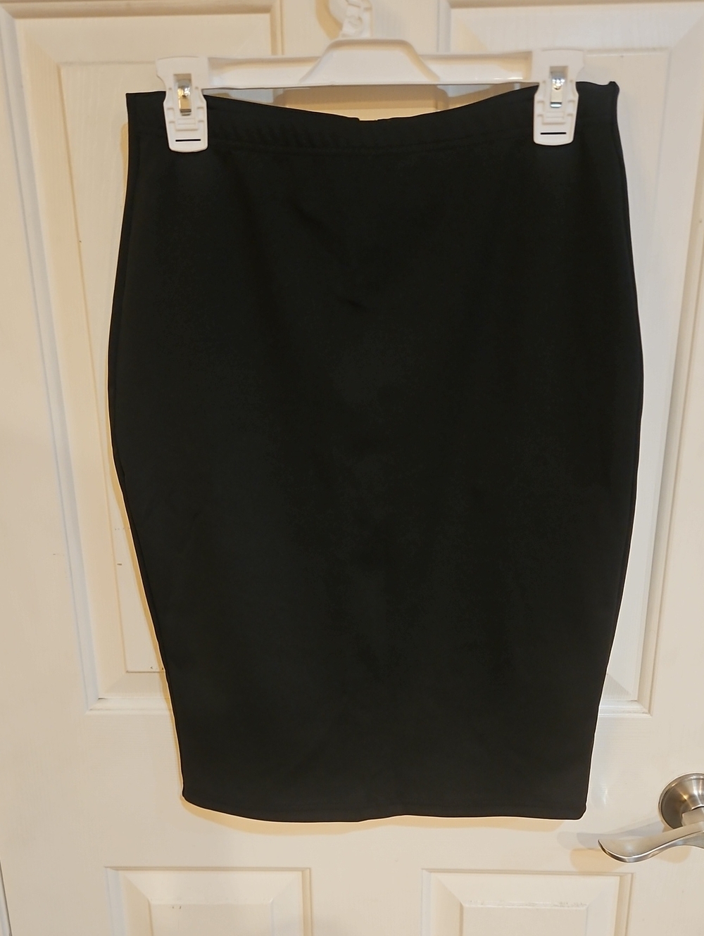 Essential Black Pencil Skirt - Sleek Office Staple